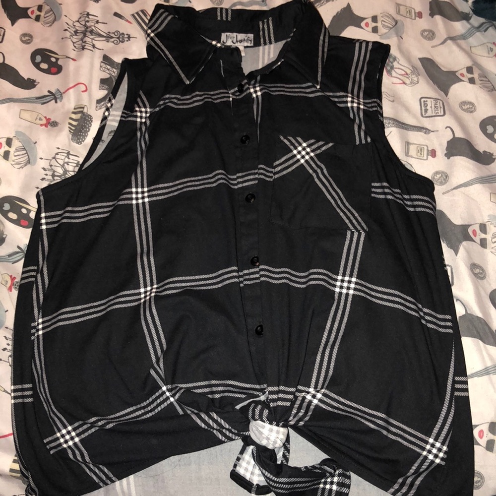 Shirt / tank top